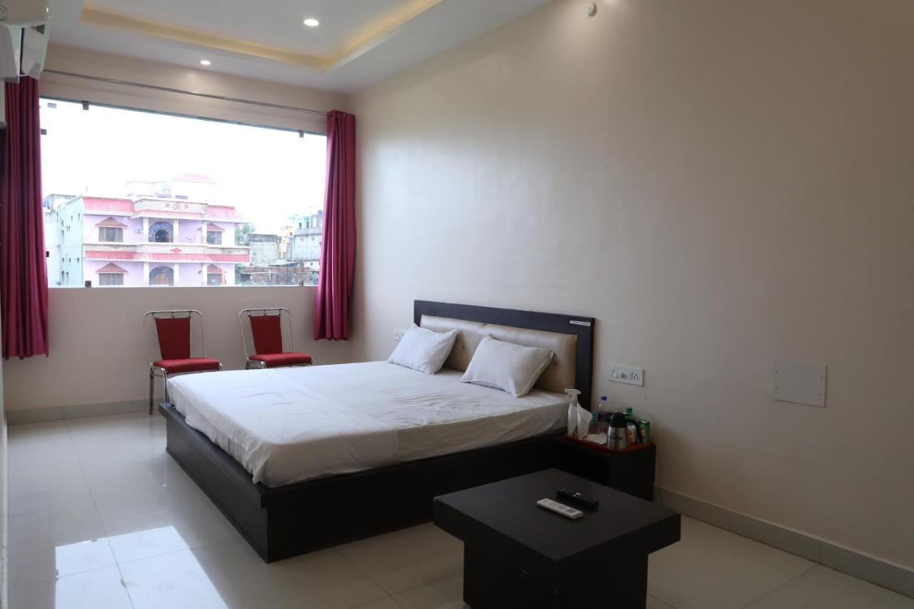 Hotel Shri Siddhivinayak Bina-Etawa Zewnętrze zdjęcie